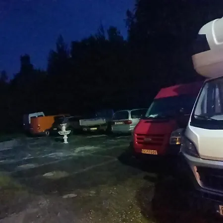 Apollo Hostel Pokoje 2-5 Osobowe Szklary-Huta26