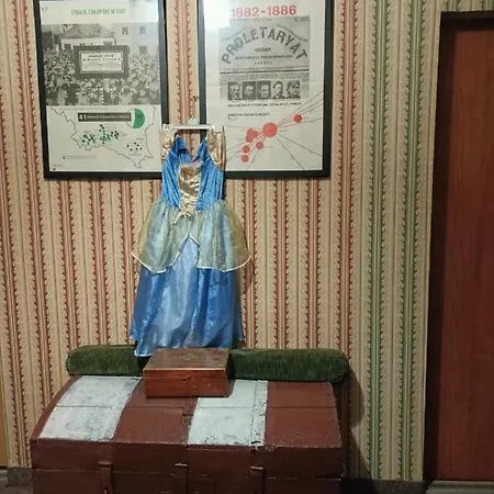 Apollo 4 Osobowy Szklary-huta26 호스텔 종프코비체 실롱스키에