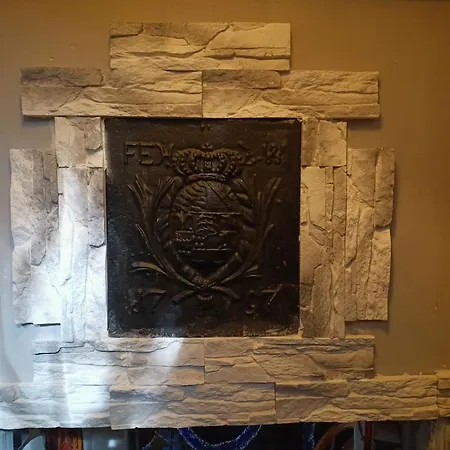 Apollo 4 Osobowy Szklary-huta26 호스텔 *