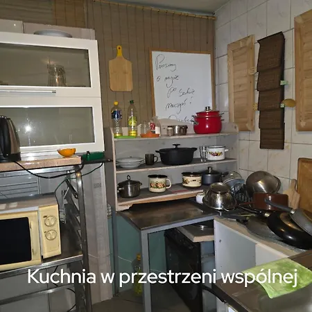 Apollo Hostel Pokoje 2-5 Osobowe Szklary-Huta26 *