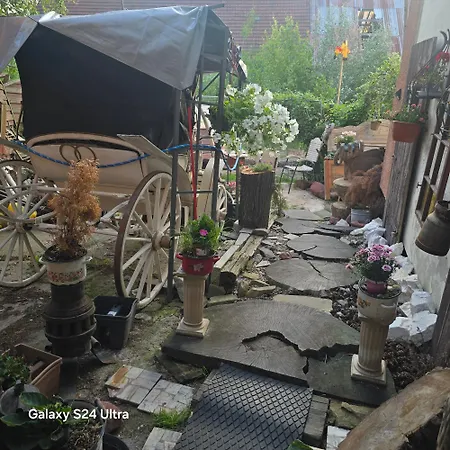 Apollo 4 Osobowy Szklary-huta26 호스텔