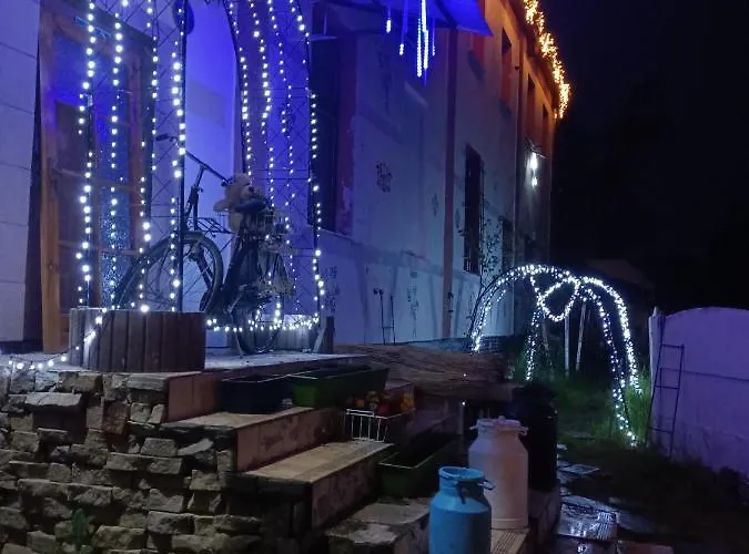 Vandrerhjem Apollo 4 Osobowy Szklary-huta26 Zabkowice Slaskie