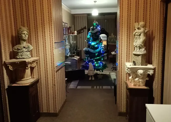 Apollo 4 Osobowy Szklary-huta26 Vandrerhjem Zabkowice Slaskie