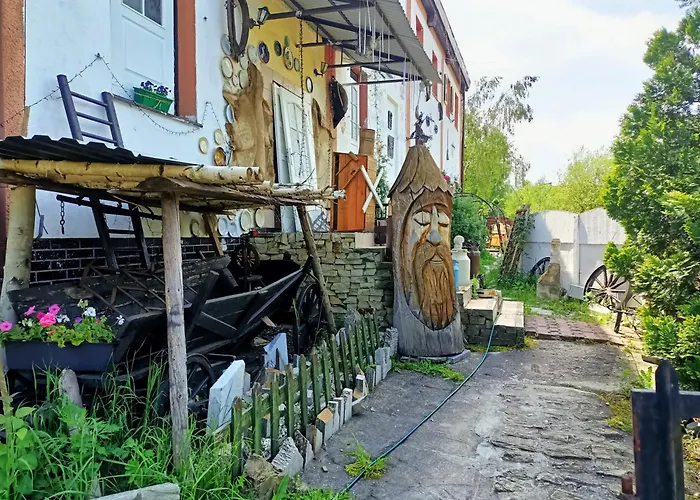 Vandrerhjem Apollo 4 Osobowy Szklary-huta26 Zabkowice Slaskie